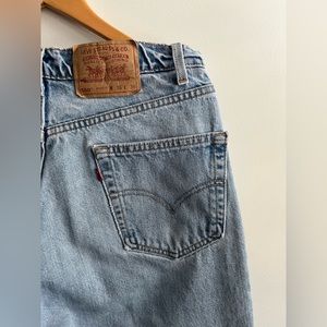 Vintage Levi’s 550 Relaxed 36/36 Denim